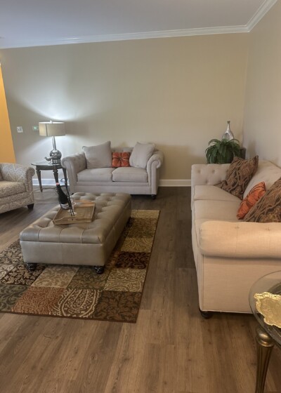 Warwick Cottage living room